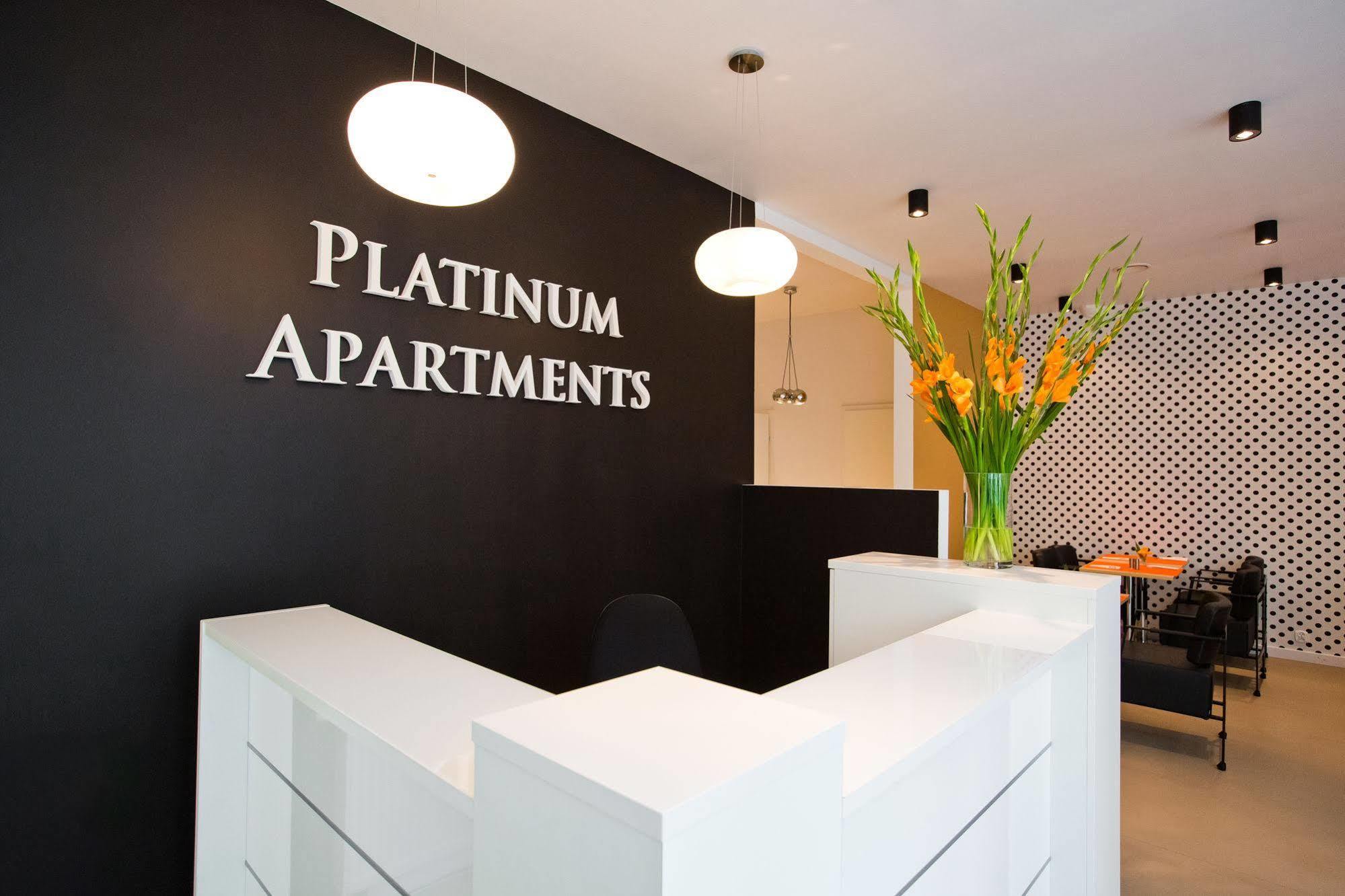 Platinum Apartments Aparthotel Познань Экстерьер фото